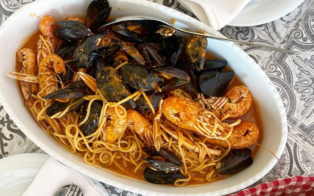 Buzara bez zbrke: bijela, crvena i male tajne